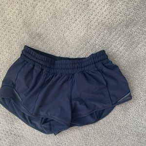 Lululemon navy hotty hot shorts